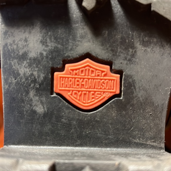 Harley-Davidson woman’s size 9 black leather boots. - Picture 10 of 12